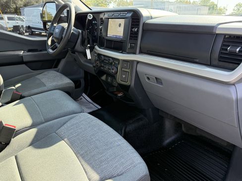 Certified 2023 Ford F350 XLT w/ FX4 Off-Road Package image 11