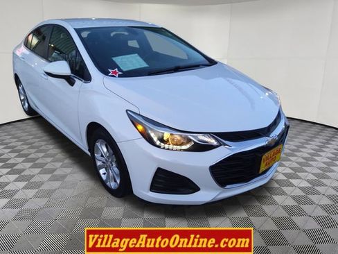 Used 2019 Chevrolet Cruze LT w/ LT Fleet Convenience Package image 15
