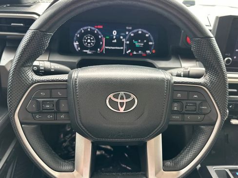 Used 2024 Toyota Tacoma TRD Off-Road w/ TRD Off Road Upgrade Package AWD/4WD image 22