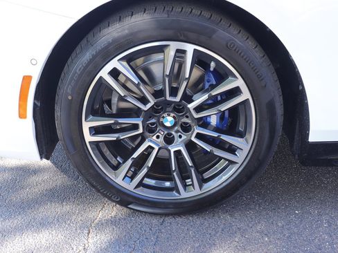New 2026 BMW 530i w/ M Sport Package RWD image 37