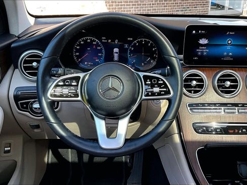 Certified 2022 Mercedes-Benz GLC 300 4MATIC image 5