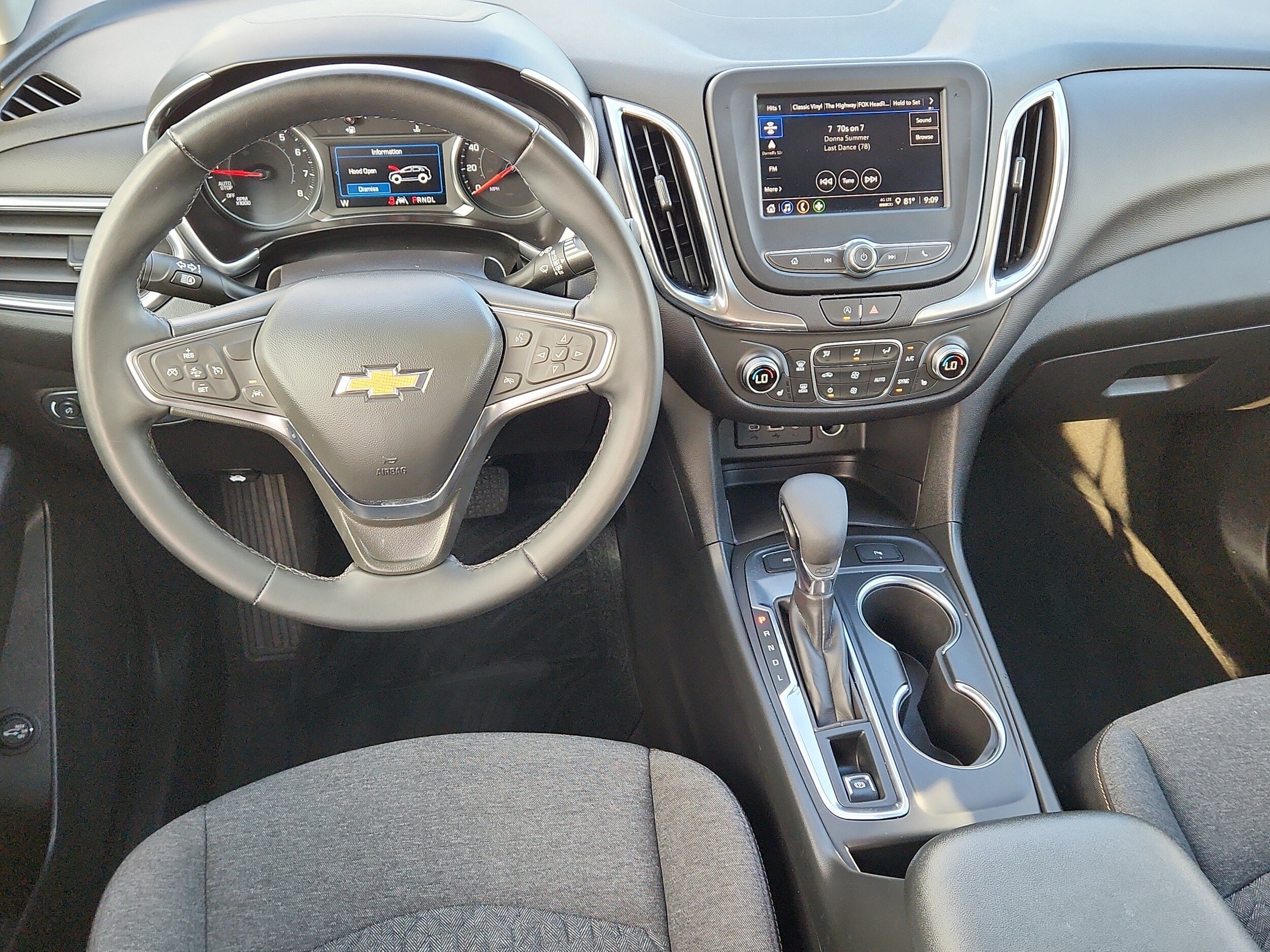 Used 2024 Chevrolet Equinox LT AWD/4WD image 12