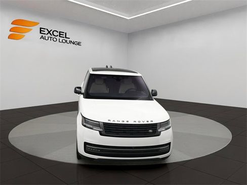 Used 2023 Land Rover Range Rover SE image 57