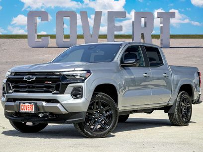 Used 2024 Chevrolet Colorado Z71 w/ Z71 Convenience Package 2