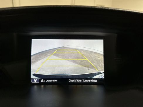 Used 2015 Honda Odyssey Touring Elite image 16