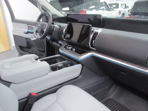 New 2025 Ford Expedition Platinum w/ Platinum Ultimate Package image 30