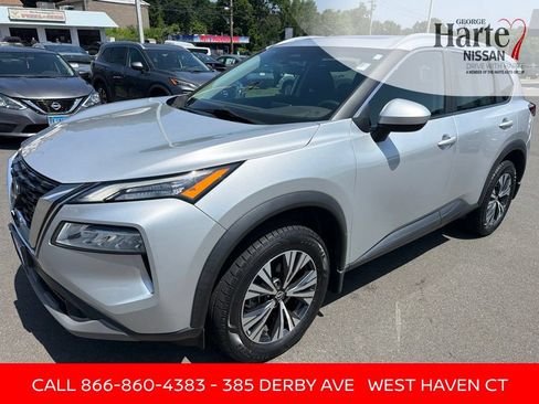 Certified 2023 Nissan Rogue SV w/ SV Premium B Package AWD/4WD image 3