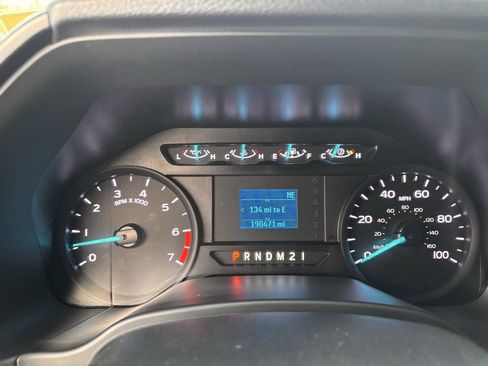 Used 2019 Ford F250 XL w/ Power Equipment Group image 3