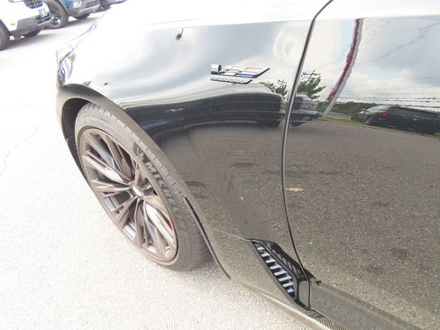 Used 2023 Cadillac CT5 V Blackwing w/ Carbon Fiber Package 2 RWD image 10