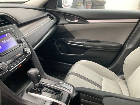 Used 2019 Honda Civic LX image 16