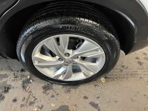 Used 2025 Buick Encore GX Preferred image 31