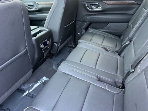 Used 2023 Chevrolet Tahoe Premier image 4
