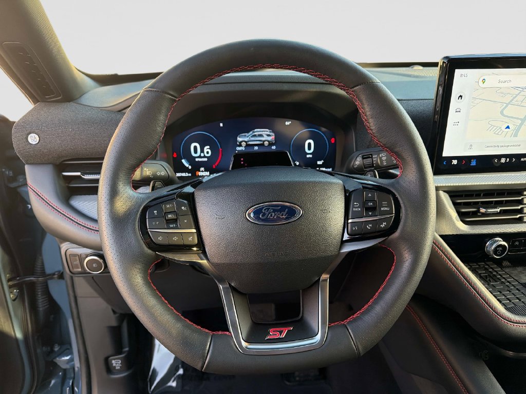 Used 2025 Ford Explorer ST AWD/4WD image 34