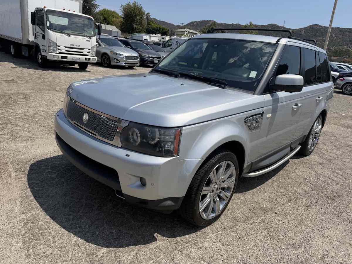 Used 2012 Land Rover Range Rover Sport Supercharged AWD/4WD image 3