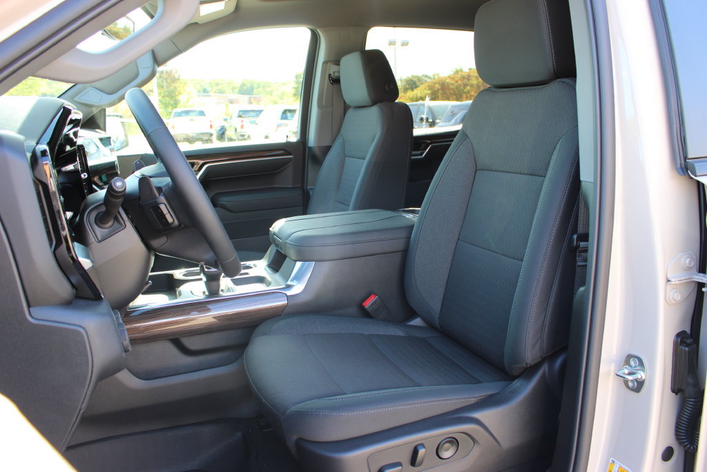 New 2026 Chevrolet Silverado 1500 RST AWD/4WD image 14