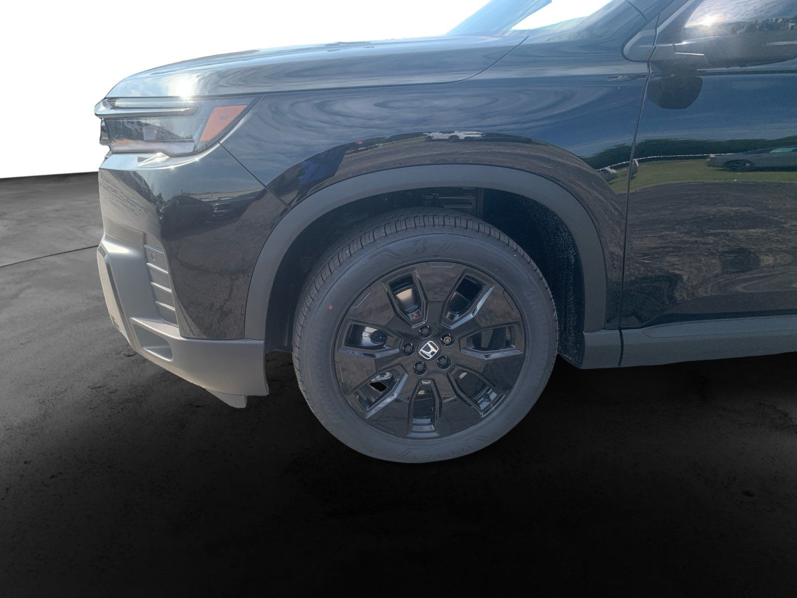 New 2026 Honda Pilot Black Edition image 10