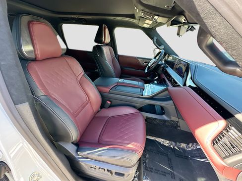 Used 2026 INFINITI QX80 Autograph image 34