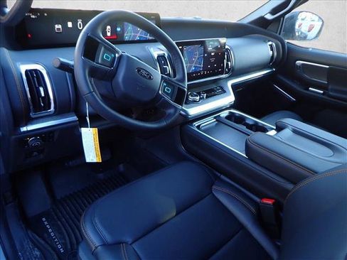 New 2026 Ford Expedition Tremor image 12