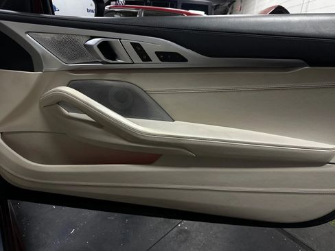 Used 2022 BMW M850i xDrive Convertible image 22