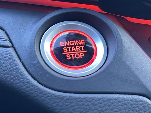 Certified 2025 Honda Odyssey Sport-L image 15