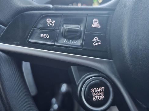 Used 2018 Alfa Romeo Stelvio Sport w/ Quick Order Package 22J Sport image 25