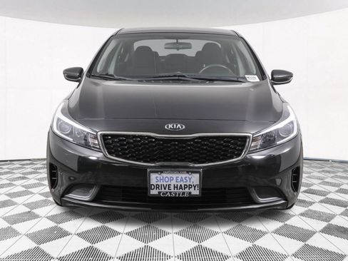 Used 2017 Kia Forte LX w/ LX Popular Package image 10