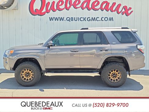 Used 2019 Toyota 4Runner SR5 Premium AWD/4WD image 4
