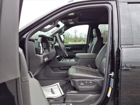 New 2026 GMC Sierra 2500 AT4X w/ AT4X AEV Edition AWD/4WD image 29
