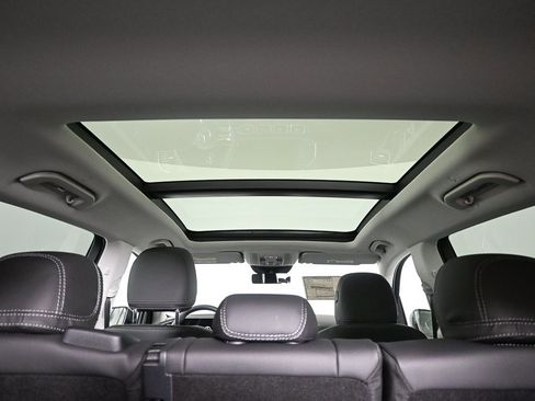 New 2026 Mercedes-Benz GLS 450 4MATIC image 20