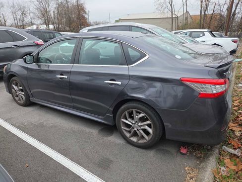 Used 2014 Nissan Sentra SR w/ SR Driver Package image 5