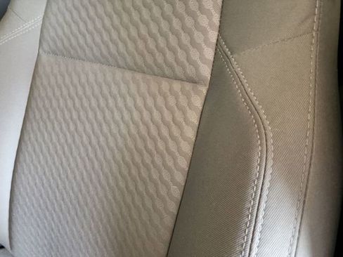 Used 2022 Toyota Tacoma 2WD Access Cab image 13