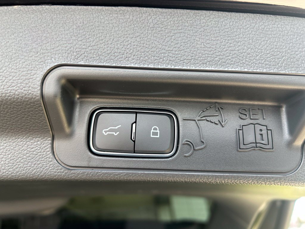 Used 2026 Ford Explorer ST AWD/4WD image 12