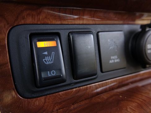 Used 2019 INFINITI QX80 Luxe w/ All-Season Package image 11