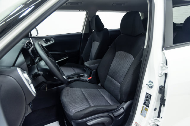 Used 2023 Kia Soul LX w/ Option Group 015 FWD image 21