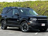 Used 2023 Ford Bronco Sport Outer Banks image 2