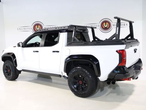 Used 2024 Toyota Tacoma TRD Pro AWD/4WD image 3