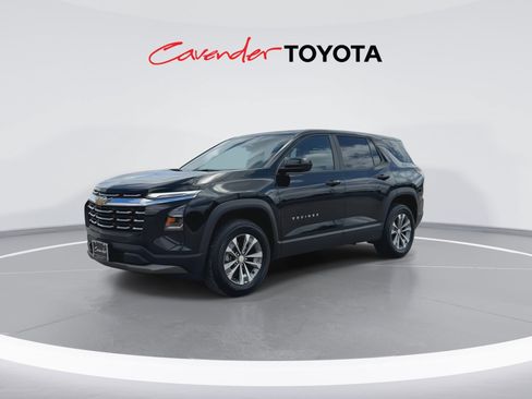 Used 2026 Chevrolet Equinox LT FWD image 4