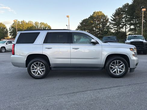 Used 2019 Chevrolet Tahoe LT image 5