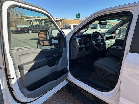Used 2023 Ford F250 XL w/ XL Off-Road Package image 8