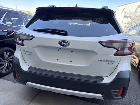 Used 2022 Subaru Outback Limited XT w/ Popular Package #2 image 5