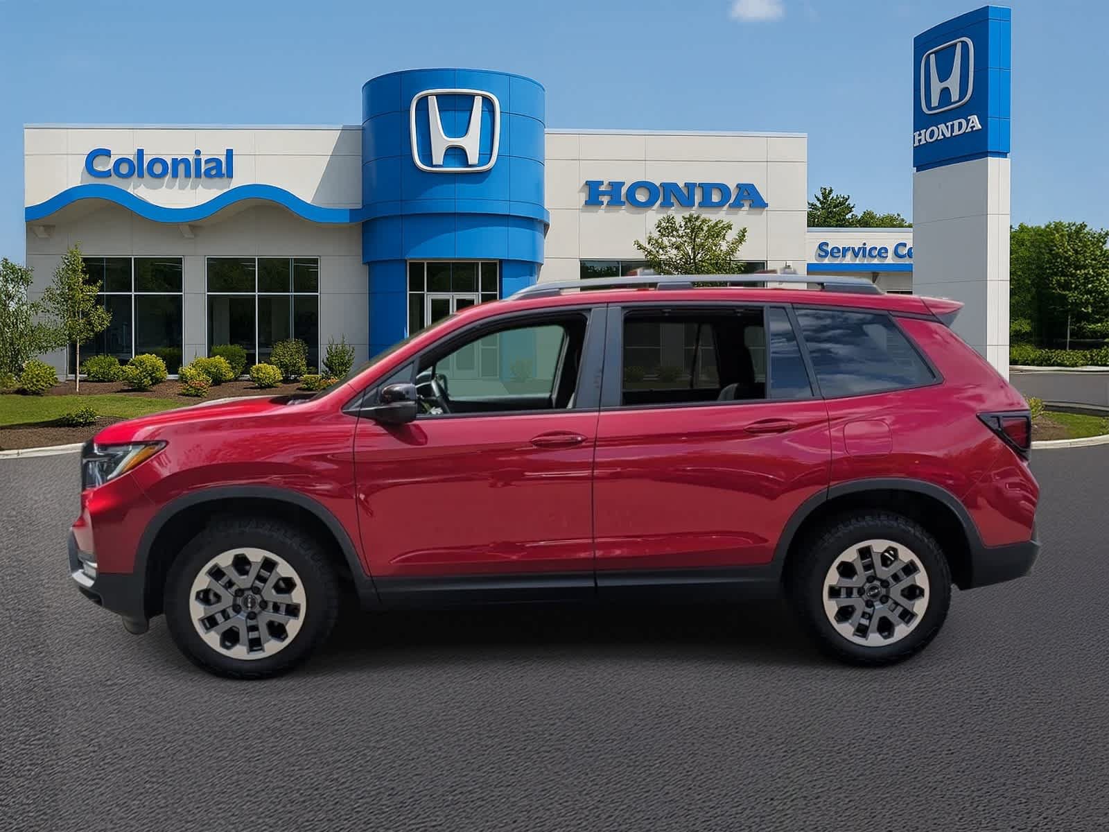 Used 2024 Honda Passport TrailSport image 3