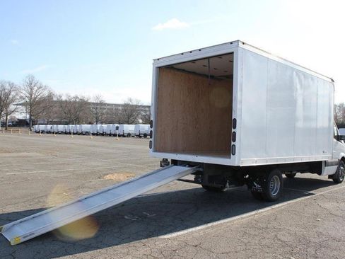 Used 2024 Mercedes-Benz Sprinter 4500 image 2