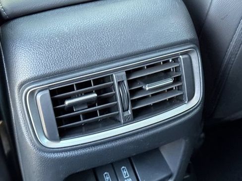 Used 2020 Honda CR-V Touring image 43