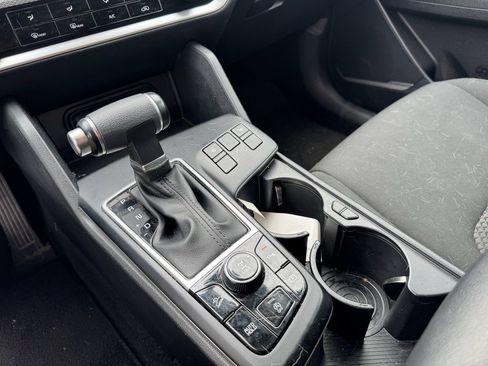 Used 2024 Kia Sportage LX image 24