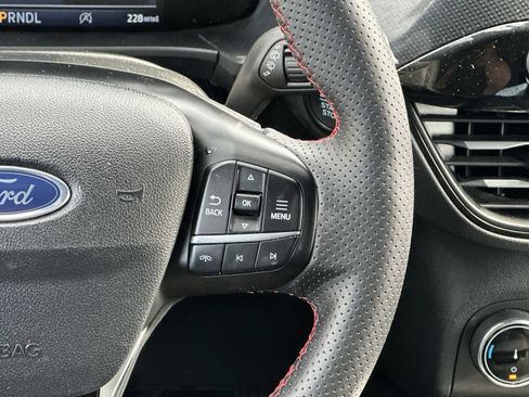 Used 2025 Ford Escape ST-Line FWD image 21
