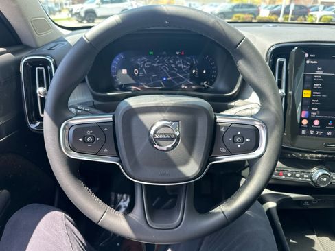 Used 2026 Volvo XC40 B5 Plus w/ Protection Package Premier AWD/4WD image 13