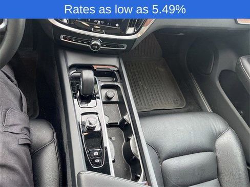 Certified 2024 Volvo S60 B5 Plus image 28