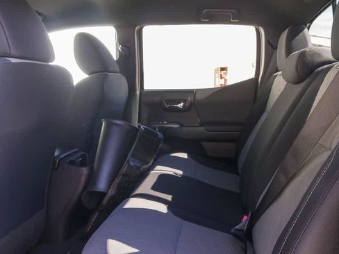 Used 2023 Toyota Tacoma TRD Sport image 15