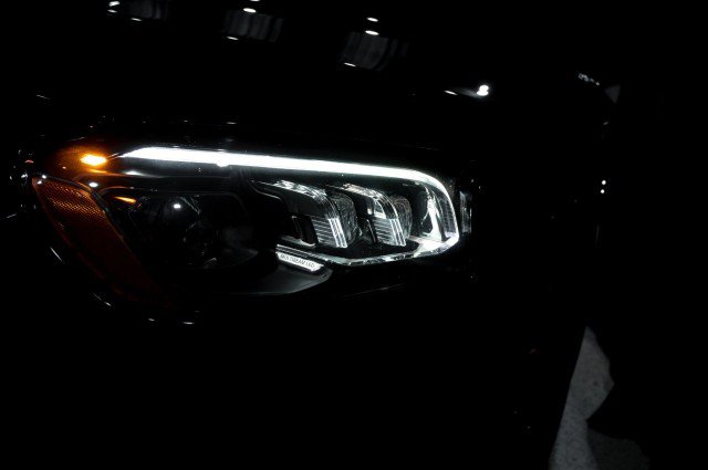 Used 2021 Mercedes-Benz GLS 580 4MATIC image 8