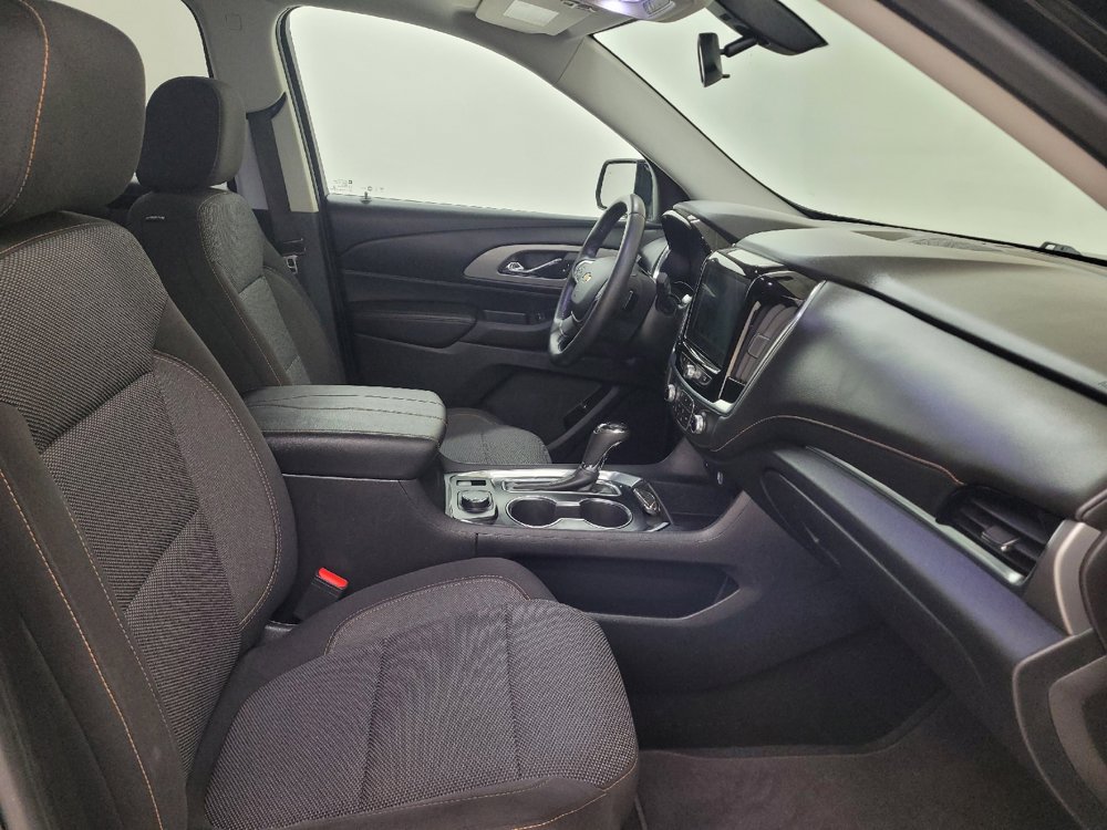 Used 2018 Chevrolet Traverse LT FWD image 21